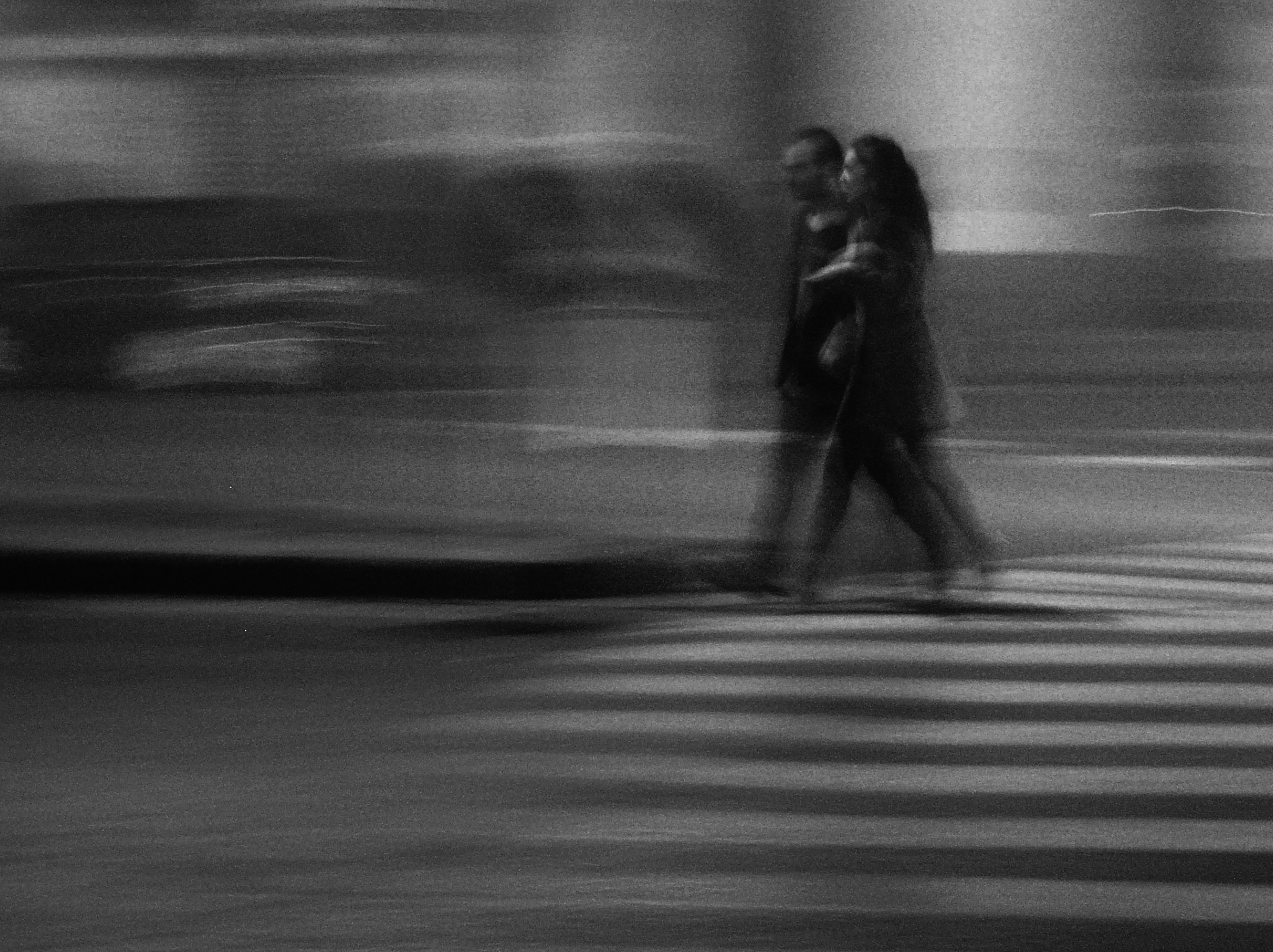 Editorial photograph illustrating the Stirling Investigations infidelity service